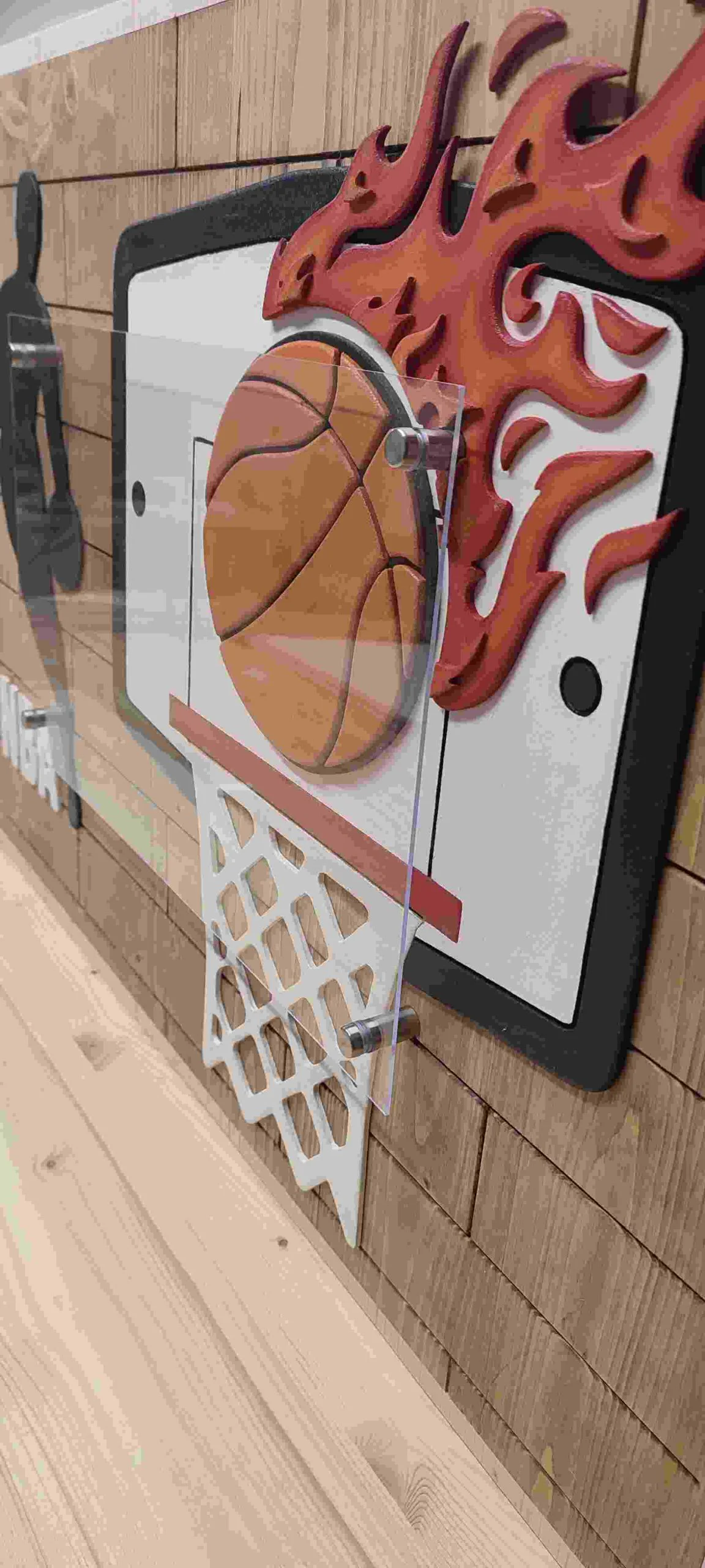 WOODEN WALL DECOR BASKETBALL - Image 3